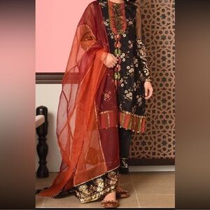pakistani Ethnic 2 pc dress
